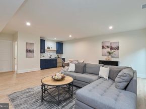 517 Walker Street SW, Vienna VA 22180