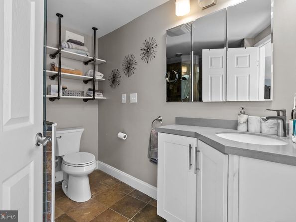 1518 Mount Vernon Street 3, Philadelphia PA 19130