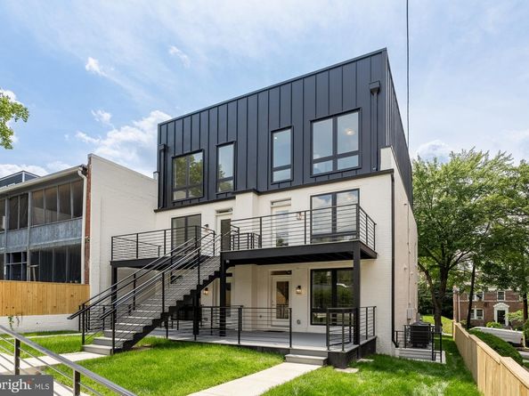 2647 41st Street NW 2, Washington DC 20007