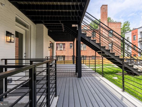2647 41st Street NW 2, Washington DC 20007