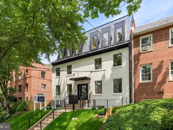 2647 41st Street NW 2, Washington DC 20007