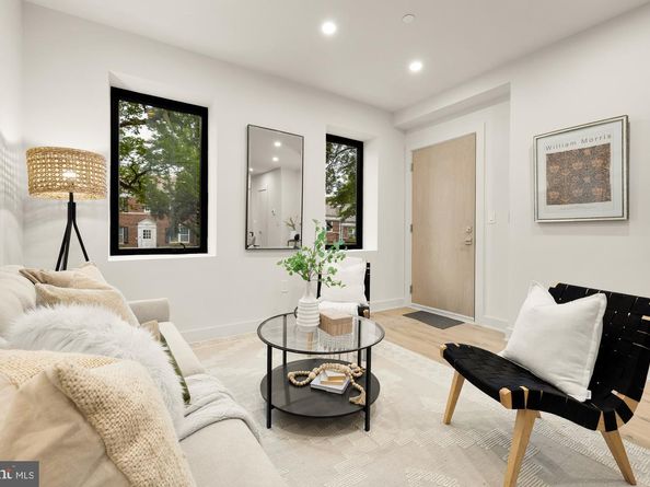 2647 41st Street NW 2, Washington DC 20007