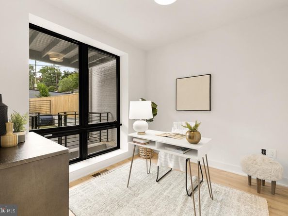 2647 41st Street NW 2, Washington DC 20007