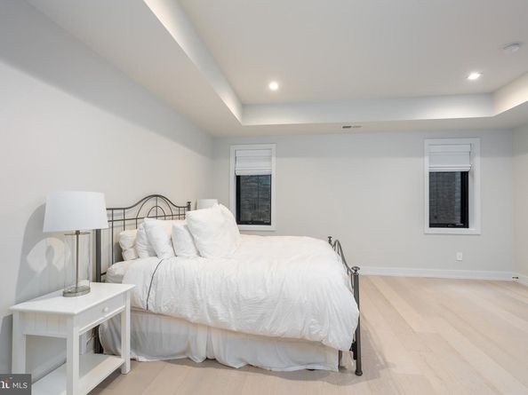 1020 Langley Hill Drive, Mclean VA 22101