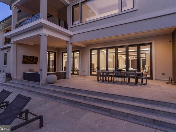 1020 Langley Hill Drive, Mclean VA 22101