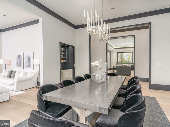 1020 Langley Hill Drive, Mclean VA 22101