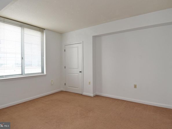 851 N Glebe Road 1418, Arlington VA 22203