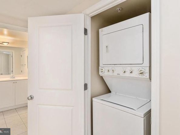 851 N Glebe Road 1418, Arlington VA 22203