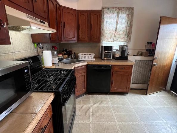 6634 Jackson Street, Philadelphia PA 19135