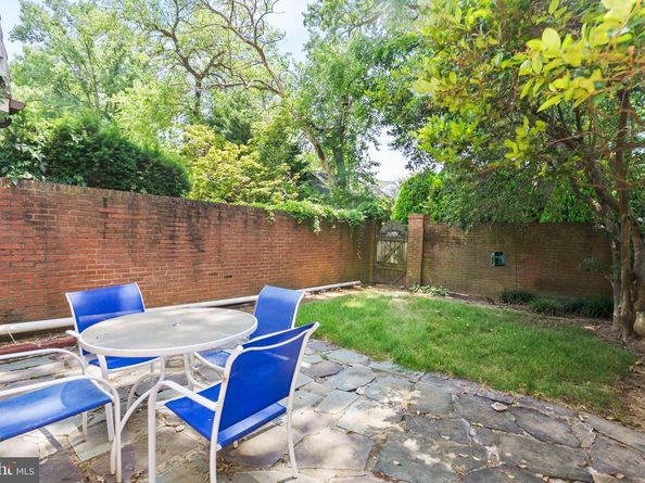 3734 12TH Street S, Arlington VA 22204