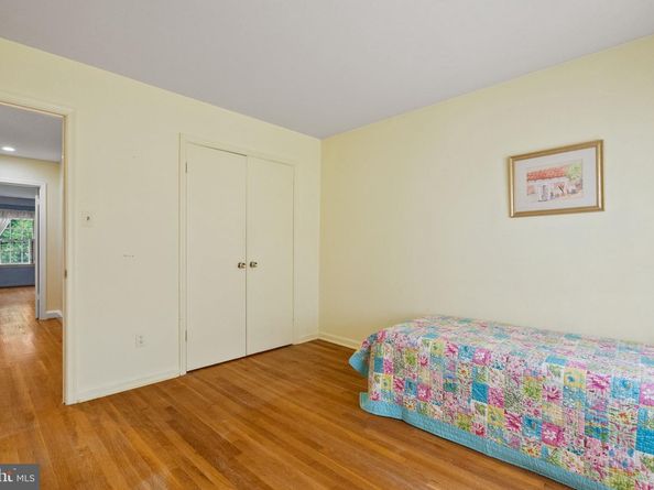 3734 12TH Street S, Arlington VA 22204