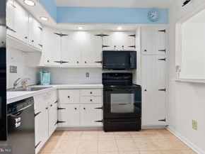 3734 12TH Street S, Arlington VA 22204