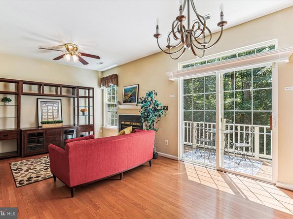 1307 Windleaf Drive 139  N, Reston VA 20194