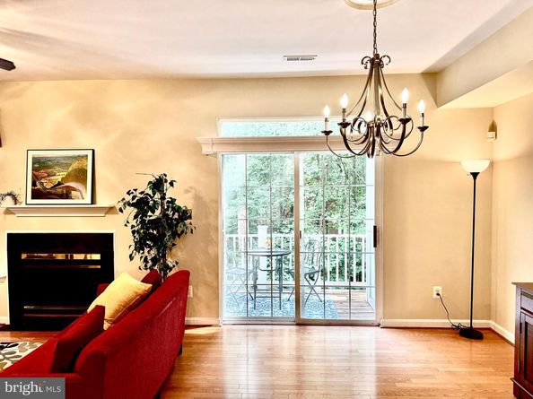 1307 Windleaf Drive 139  N, Reston VA 20194