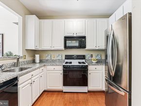 1307 Windleaf Drive 139  N, Reston VA 20194