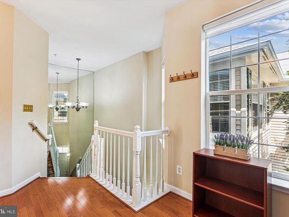 1307 Windleaf Drive 139  N, Reston VA 20194