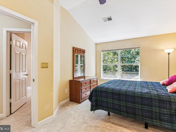 1307 Windleaf Drive 139  N, Reston VA 20194