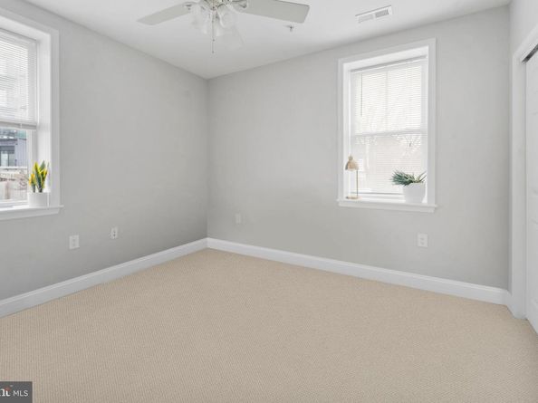 1629 L Street NE 202, Washington DC 20002