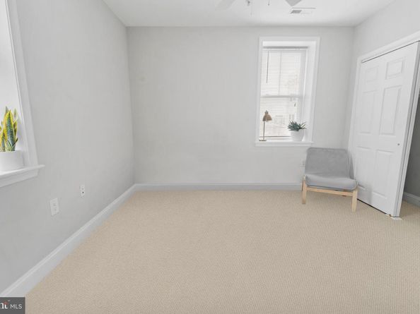1629 L Street NE 202, Washington DC 20002