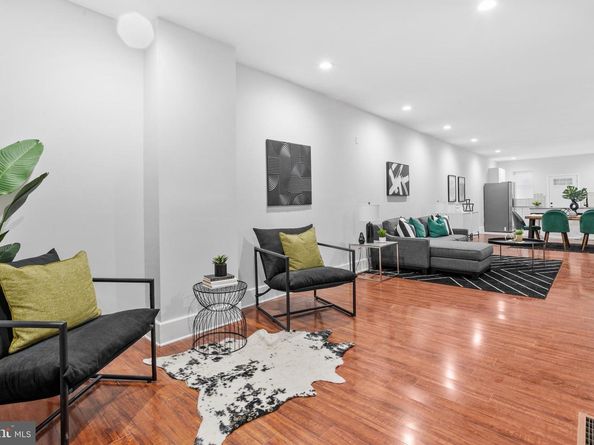 5944 Catharine Street, Philadelphia PA 19143