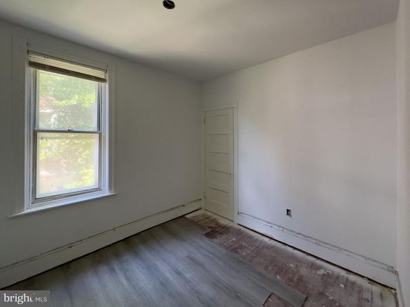 543 E Locust Avenue, Philadelphia PA 19144