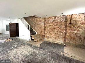 543 E Locust Avenue, Philadelphia PA 19144