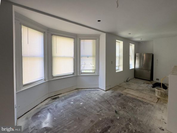 543 E Locust Avenue, Philadelphia PA 19144
