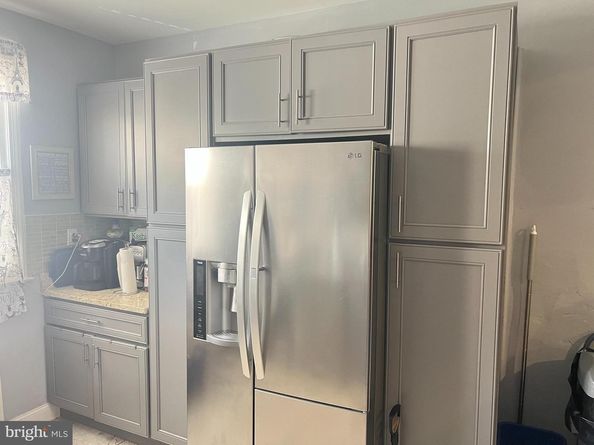 3841 J Street, Philadelphia PA 19124