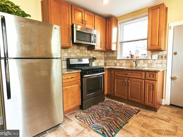 2426 E Indiana Avenue, Philadelphia PA 19134