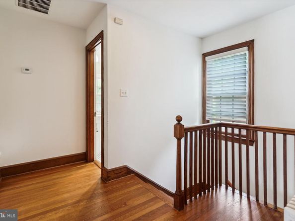 133 N Highland Street N, Arlington VA 22201
