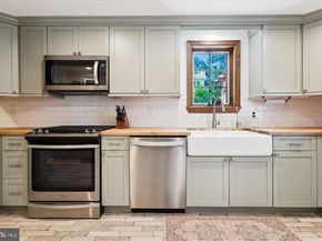 133 N Highland Street N, Arlington VA 22201