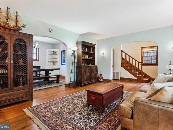 133 N Highland Street N, Arlington VA 22201