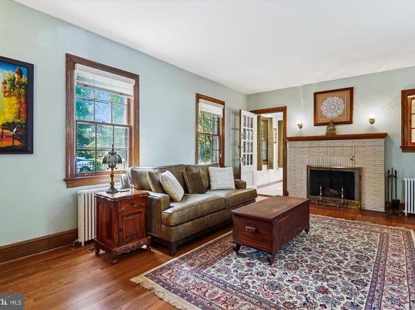 133 N Highland Street N, Arlington VA 22201