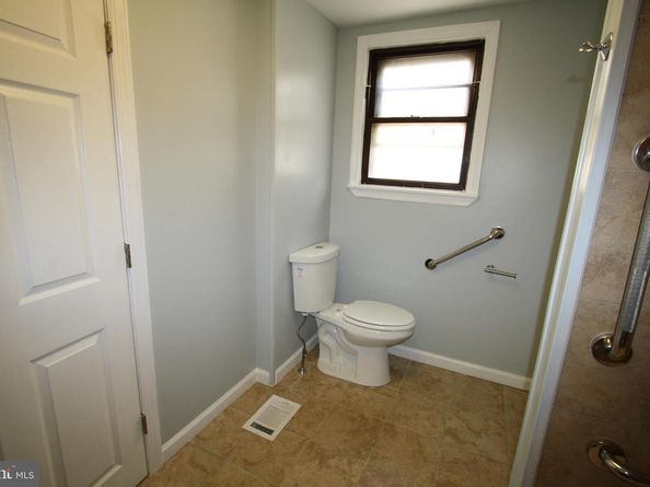 512 Mercy Street, Philadelphia PA 19148