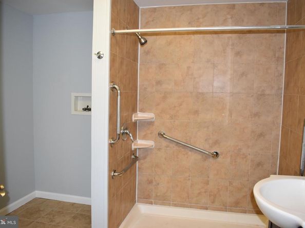 512 Mercy Street, Philadelphia PA 19148