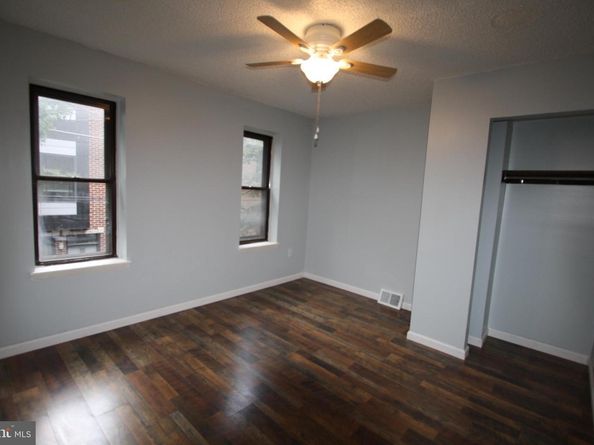 512 Mercy Street, Philadelphia PA 19148