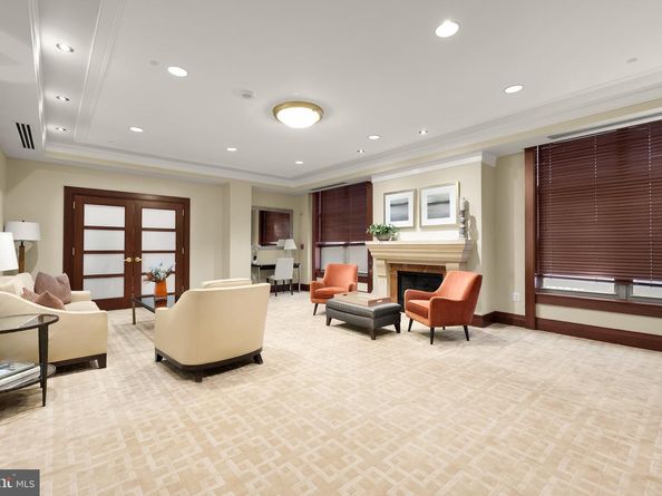 2425 L Street NW 234, Washington DC 20037