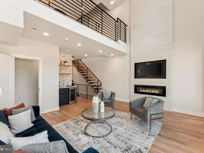6985 Silverwood Street, Philadelphia PA 19128