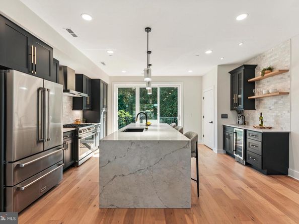 6985 Silverwood Street, Philadelphia PA 19128