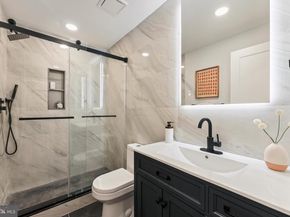 6985 Silverwood Street, Philadelphia PA 19128