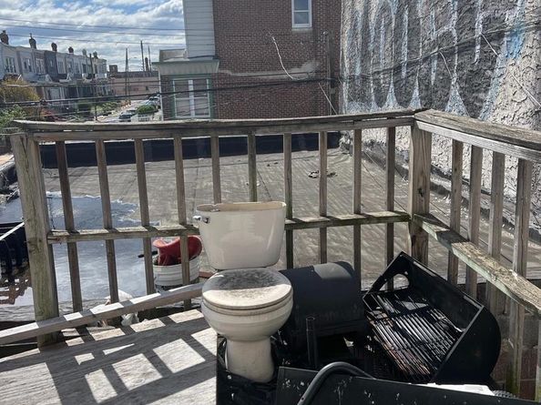 5218 Woodland Avenue, Philadelphia PA 19143