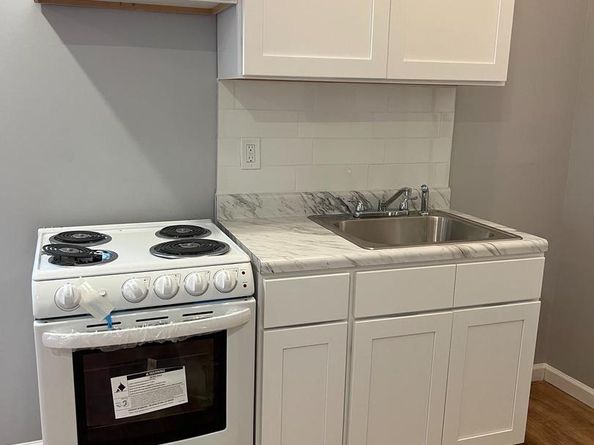 2036 W Ontario Street, Philadelphia PA 19140