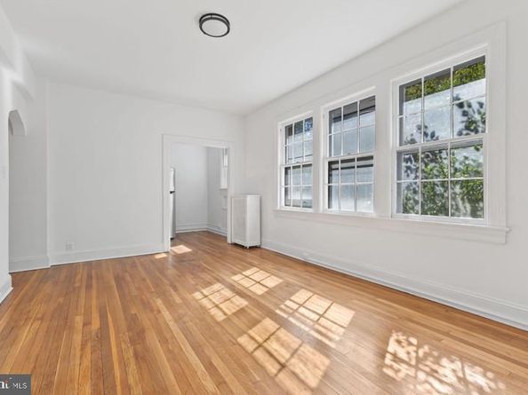 2707 Adams Mill Road NW 205, Washington DC 20009
