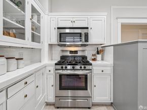 1257 Chestnut Street 2, San Francisco CA 94109