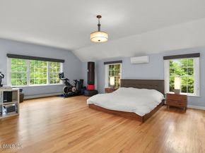 25 Summit Road, Riverside CT 06878