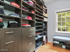 25 Summit Road, Riverside CT 06878