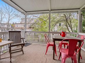 10 Idlewild Manor, Greenwich CT 06830
