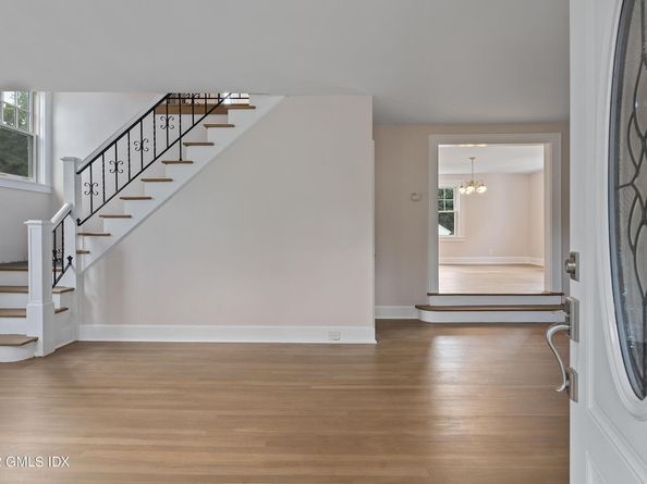287 Glenbrook Road, Stamford CT 06906