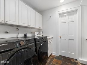 15 Desiree Drive, Greenwich CT 06830