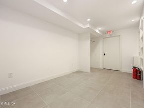 6 Benedict Place, Greenwich CT 06830